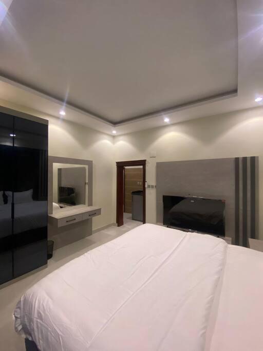 Apartment Alula 1 رمال *